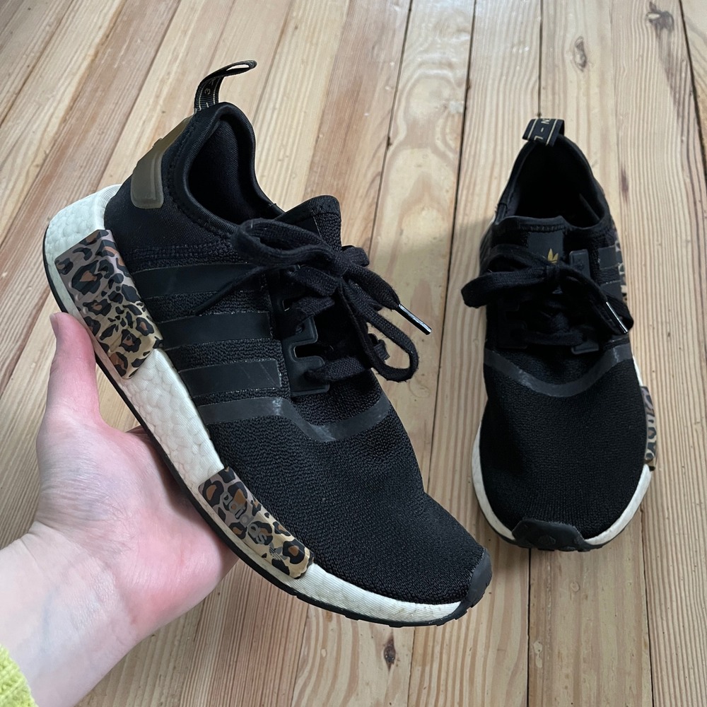 Adidas NMD R1 boost Leopard Print Core‎ Black GX2027 Womens Sneakers Size 7.5